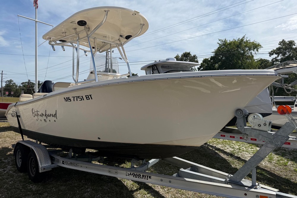 2022 Sea Chaser 22 HFC