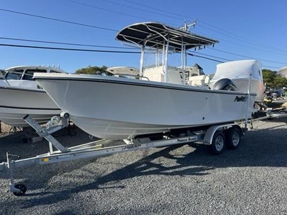 2026 21 ft Parker 210 Coastal ELITE package